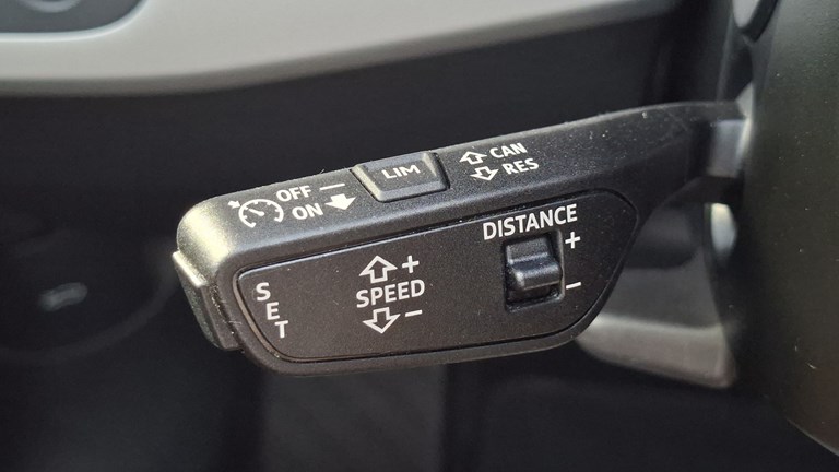 Rabljeno vozilo Audi A4 35 TDI S-Tronic S-line, Diesel