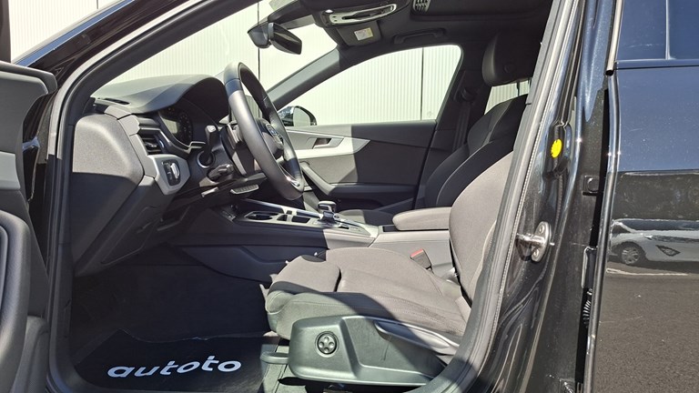 Rabljeno vozilo Audi A4 40 TDI S-tronic S-line Diesel