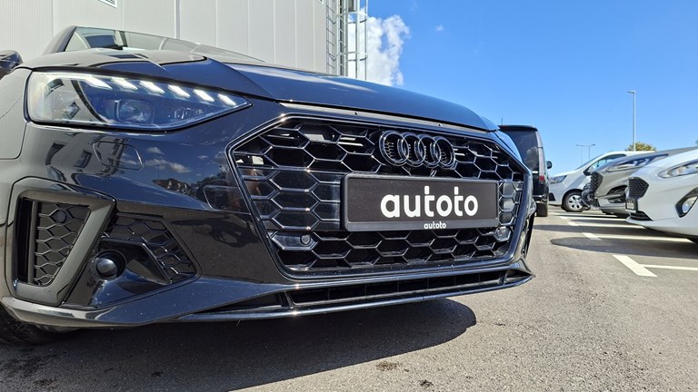 Rabljeno vozilo Audi A4 40 TDI S-tronic S-line Diesel