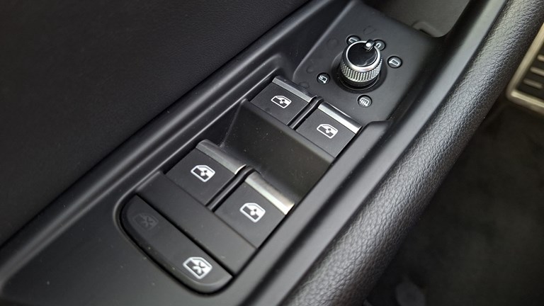Rabljeno vozilo Audi A5 Sportback 40 TDI S-line S-tronic, Diesel