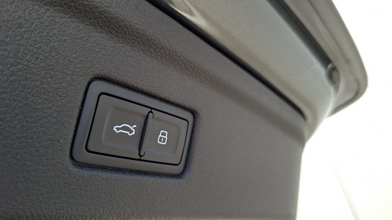 Rabljeno vozilo Audi A5 Sportback 40 TDI S-tronic S-line, Diesel