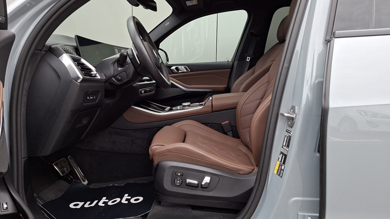 Rabljeno vozilo BMW X5 50e xDrive M-Sport 490, Benzin