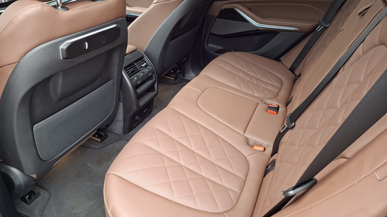 Rabljeno vozilo BMW X5 50e xDrive M-Sport 490, Benzin