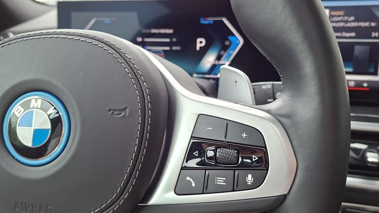 Rabljeno vozilo BMW X5 50e xDrive M-Sport 490, Benzin