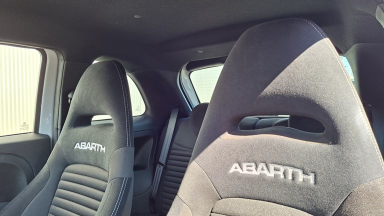 Rabljeno vozilo Fiat Abarth 595 1.4, Benzin