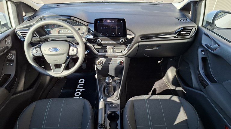 Rabljeno vozilo Ford Fiesta 1.1i, Benzin