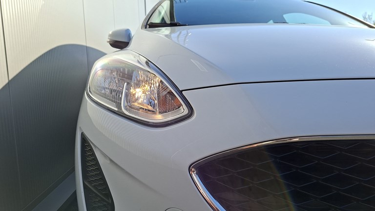 Rabljeno vozilo Ford Fiesta 1.1i, Benzin