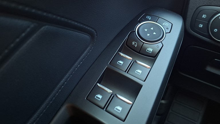 Rabljeno vozilo Ford Focus 1.0 EcoBoost Active, Benzin