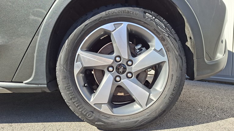 Rabljeno vozilo Ford Focus 1.0 EcoBoost Active, Benzin