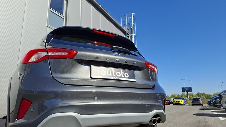 Rabljeno vozilo Ford Focus 1.0 EcoBoost Active, Benzin
