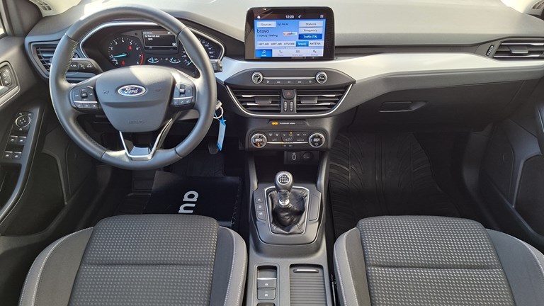 Rabljeno vozilo Ford Focus 1.0 Ecoboost, Benzin