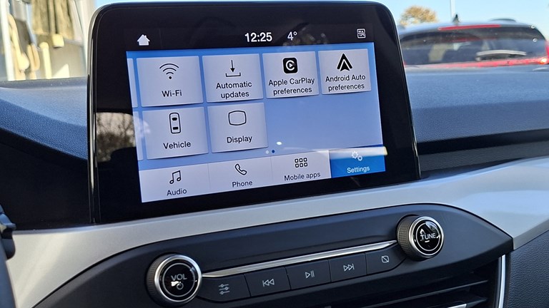 Rabljeno vozilo Ford Focus 1.0 Ecoboost, Benzin