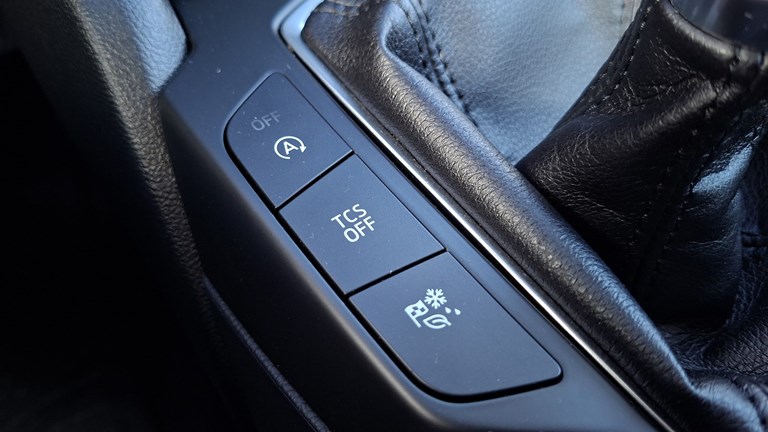 Rabljeno vozilo Ford Focus 1.0 Ecoboost, Benzin
