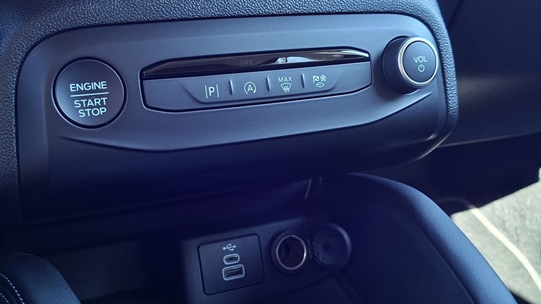 Rabljeno vozilo Ford Focus 1.5 Ecoblue Automatic, Diesel