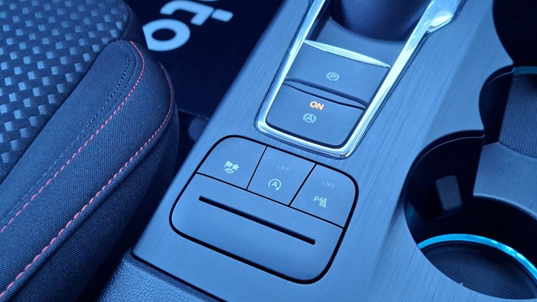 Rabljeno vozilo Ford Focus 1.5 Ecoblue Automatic ST-line, Diesel