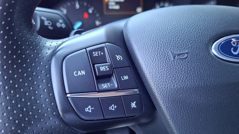 Rabljeno vozilo Ford Focus 1.5 Ecoblue Automatic ST-line, Diesel