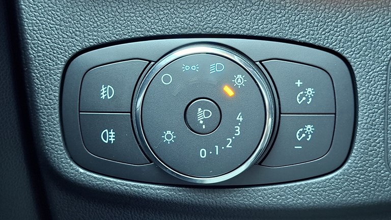 Rabljeno vozilo Ford Focus 1.5 Ecoblue Automatic ST-line, Diesel