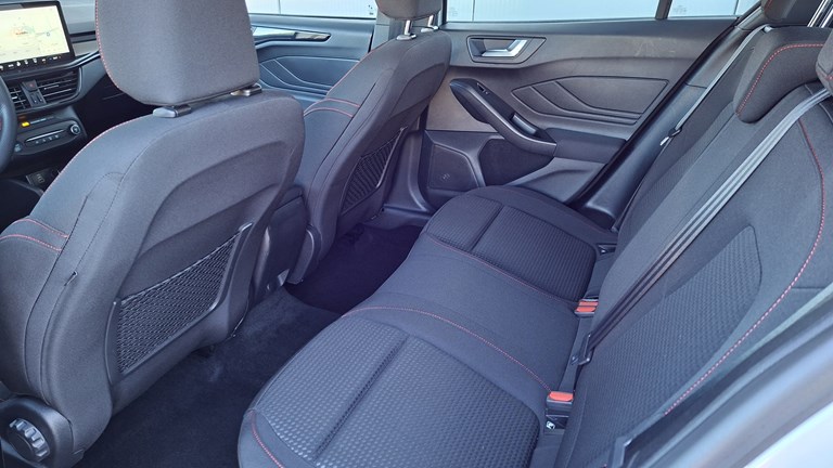 Rabljeno vozilo Ford Focus 1.5 Ecoblue ST-line, Diesel