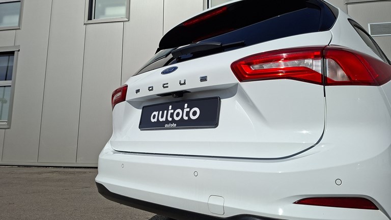 Rabljeno vozilo Ford Focus Karavan 1.0 Ecoboost, Benzin