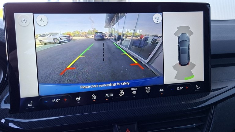 Rabljeno vozilo Ford Focus Karavan 1.0 Ecoboost ST-Line, Benzin