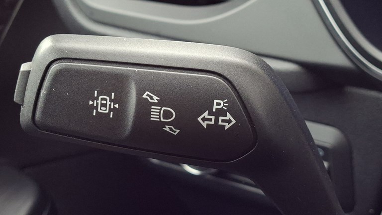 Rabljeno vozilo Ford Kuga 1.5 EcoBlue Automatic, Diesel