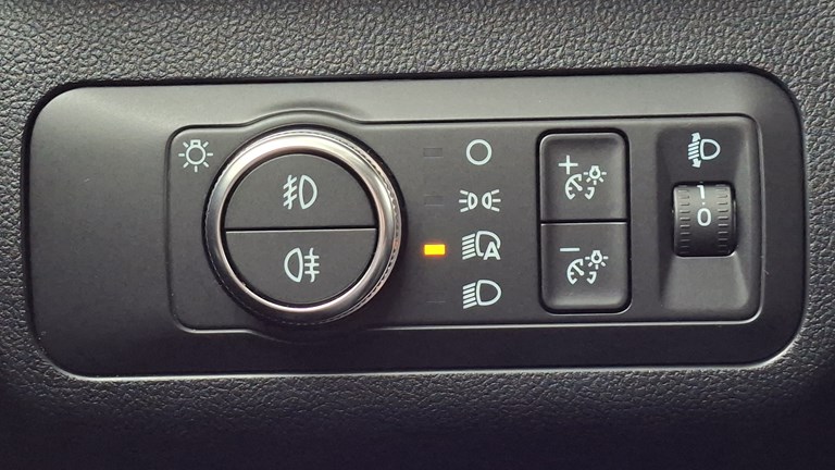 Rabljeno vozilo Ford Kuga 1.5 EcoBlue Automatic, Diesel