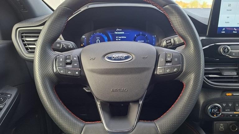 Rabljeno vozilo Ford Kuga 2.0 Ecoblue Automatic mHEV ST-line X, Diesel