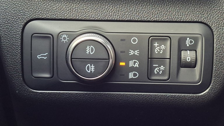 Rabljeno vozilo Ford Kuga 2.0 Ecoblue Automatic mHEV ST-line X, Diesel