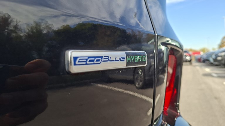 Rabljeno vozilo Ford Kuga 2.0 Ecoblue Automatic mHEV ST-line X, Diesel