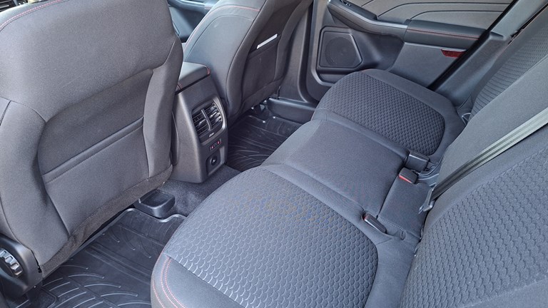 Rabljeno vozilo Ford Kuga 2.5 FHEV Automatic ST-Line 180, Benzin
