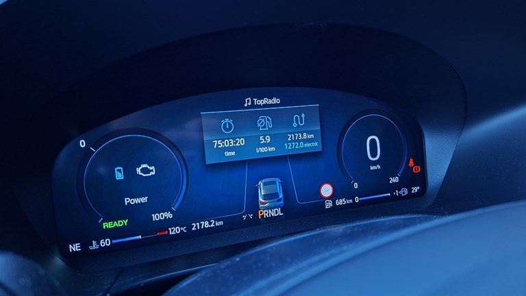 Rabljeno vozilo Ford Kuga 2.5 FHEV Automatic ST-Line 180, Benzin
