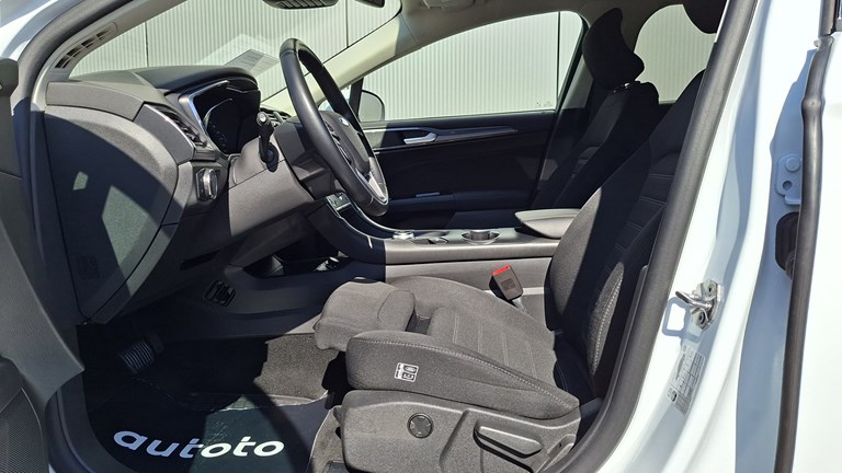 Rabljeno vozilo Ford Mondeo Karavan 2.0 Ecoblue Automatic, Diesel