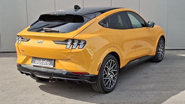 Rabljeno vozilo Ford Mustang Mach-E GT, Električno vozilo