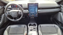Rabljeno vozilo Ford Mustang Mach-E GT, Električno vozilo