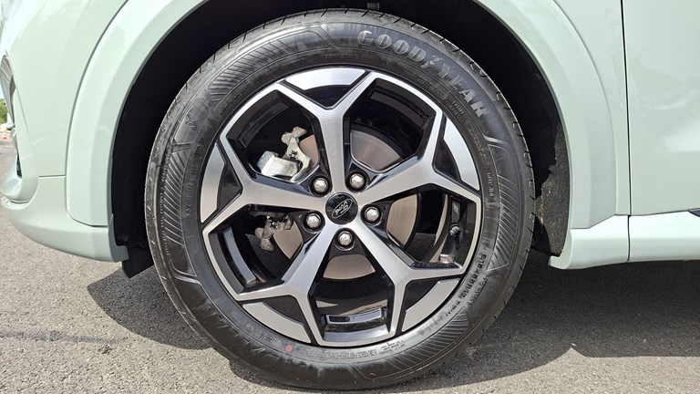 Rabljeno vozilo Ford Puma 1.0 Ecoboost mHEV Automatic ST-line, Benzin