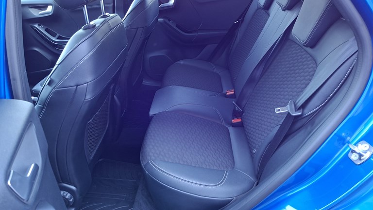 Rabljeno vozilo Ford Puma 1.0 Ecoboost mHEV, Benzin