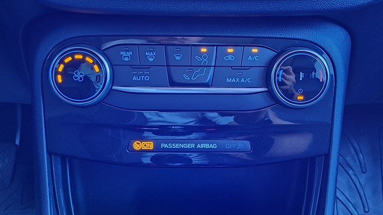 Rabljeno vozilo Ford Puma 1.0 Ecoboost mHEV, Benzin