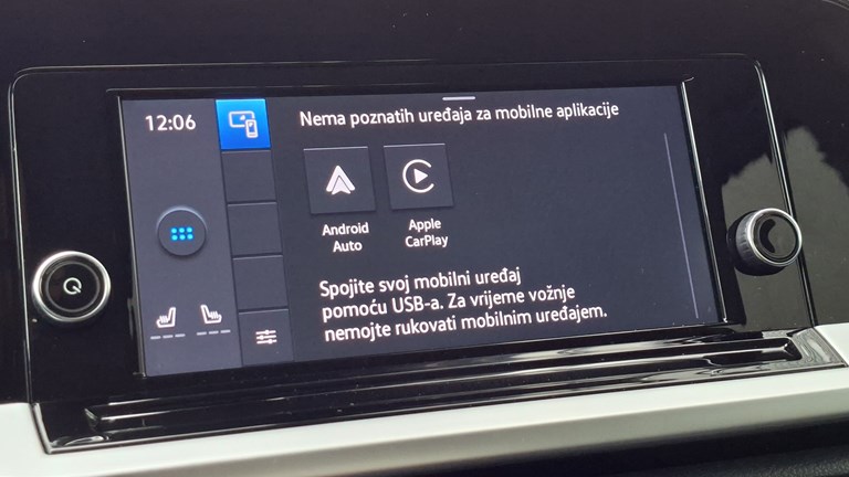 Ford Tourneo Connect 2.0 Ecoblue V761 Titanium (7 sjedala)