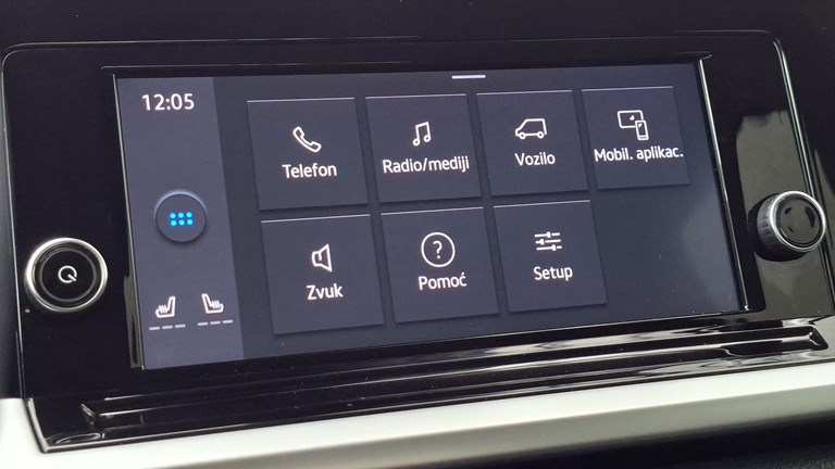 Ford Tourneo Connect 2.0 Ecoblue V761 Titanium (7 sjedala)