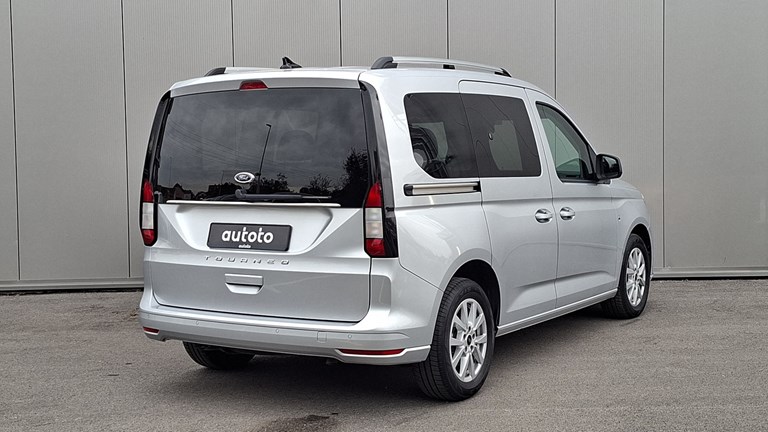 Ford Tourneo Connect 2.0 Ecoblue V761 Titanium (7 sjedala)