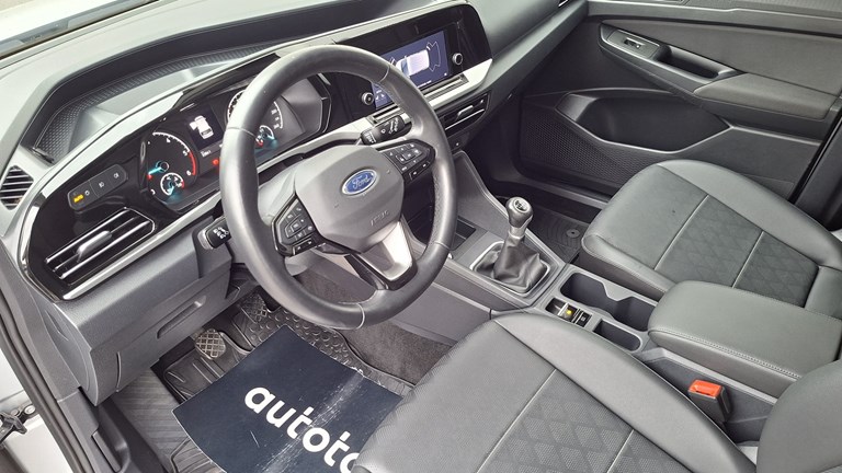 Ford Tourneo Connect 2.0 Ecoblue V761 Titanium (7 sjedala)