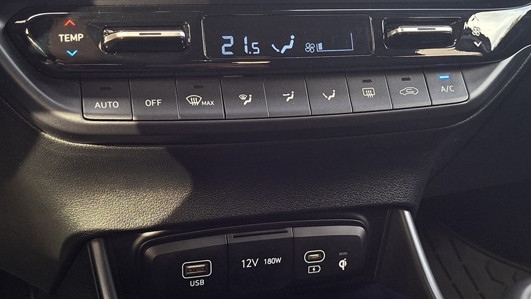 Rabljeno vozilo Hyundai Bayon 1.0 T-GDI, Benzin