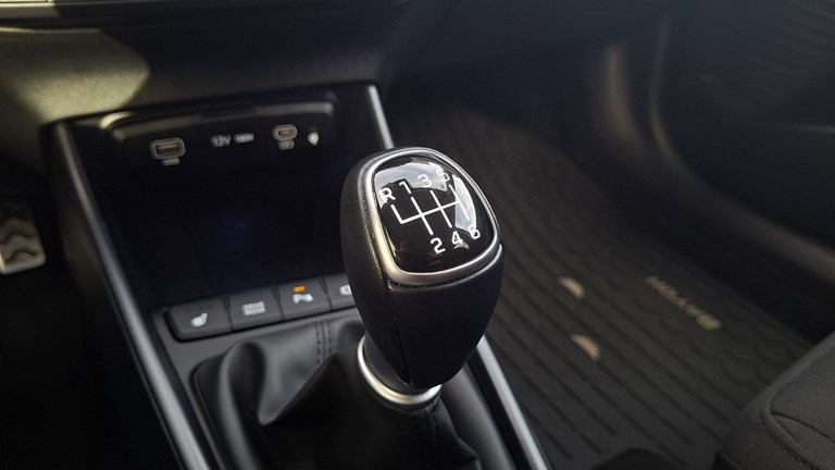 Rabljeno vozilo Hyundai Bayon 1.0 T-GDI, Benzin