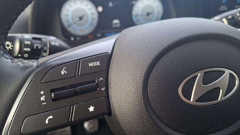 Rabljeno vozilo Hyundai Bayon 1.0 T-GDI, Benzin