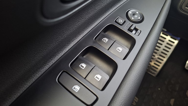 Rabljeno vozilo Hyundai Bayon 1.0 T-GDI, Benzin