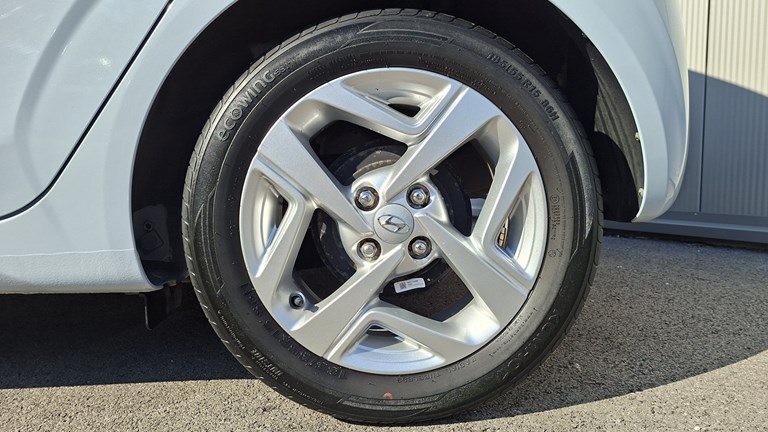 Rabljeno vozilo Hyundai I10 1.0i, Benzin