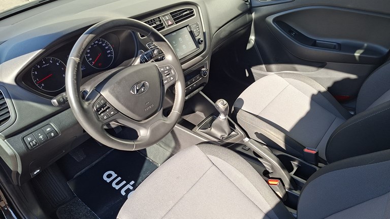 Rabljeno vozilo Hyundai I20 1.2, Benzin