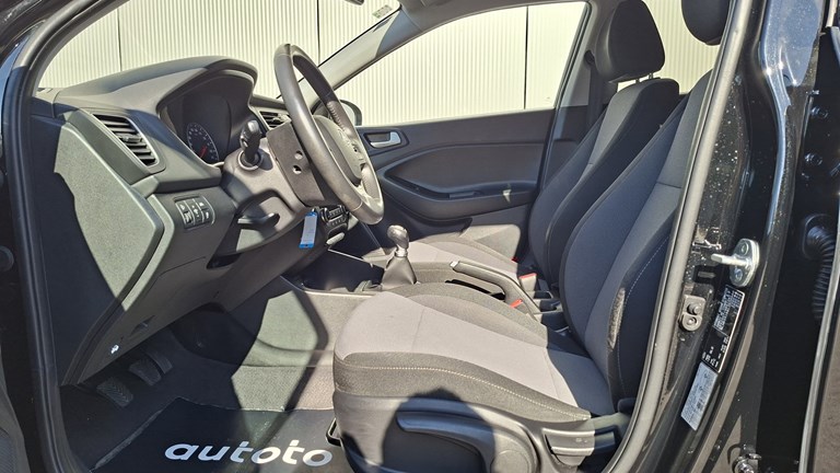 Rabljeno vozilo Hyundai I20 1.2, Benzin