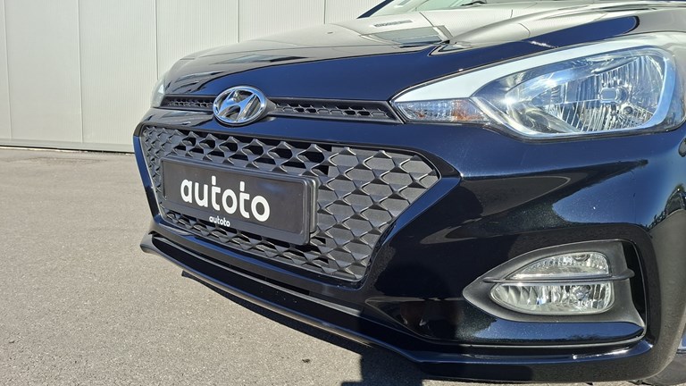 Rabljeno vozilo Hyundai I20 1.2, Benzin