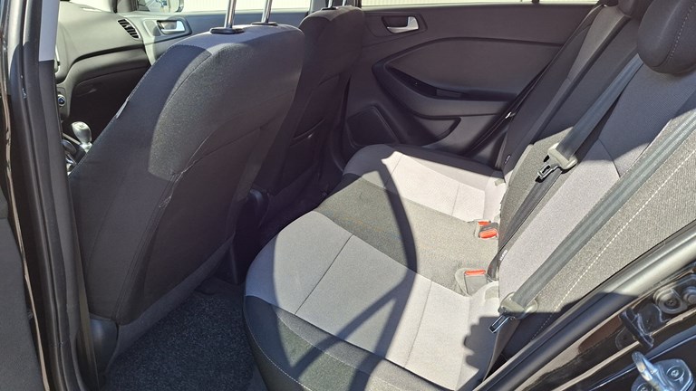 Rabljeno vozilo Hyundai I20 1.2, Benzin